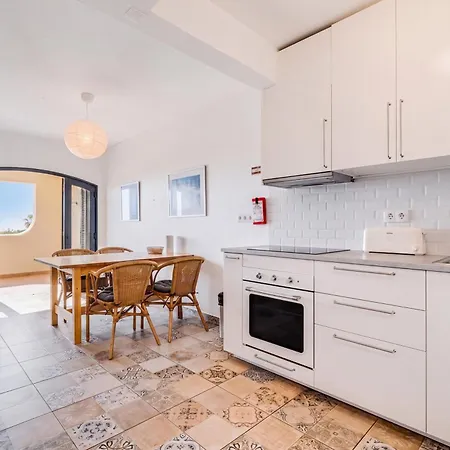 Apartment Downtown 1bdr W View By Lovelystay *